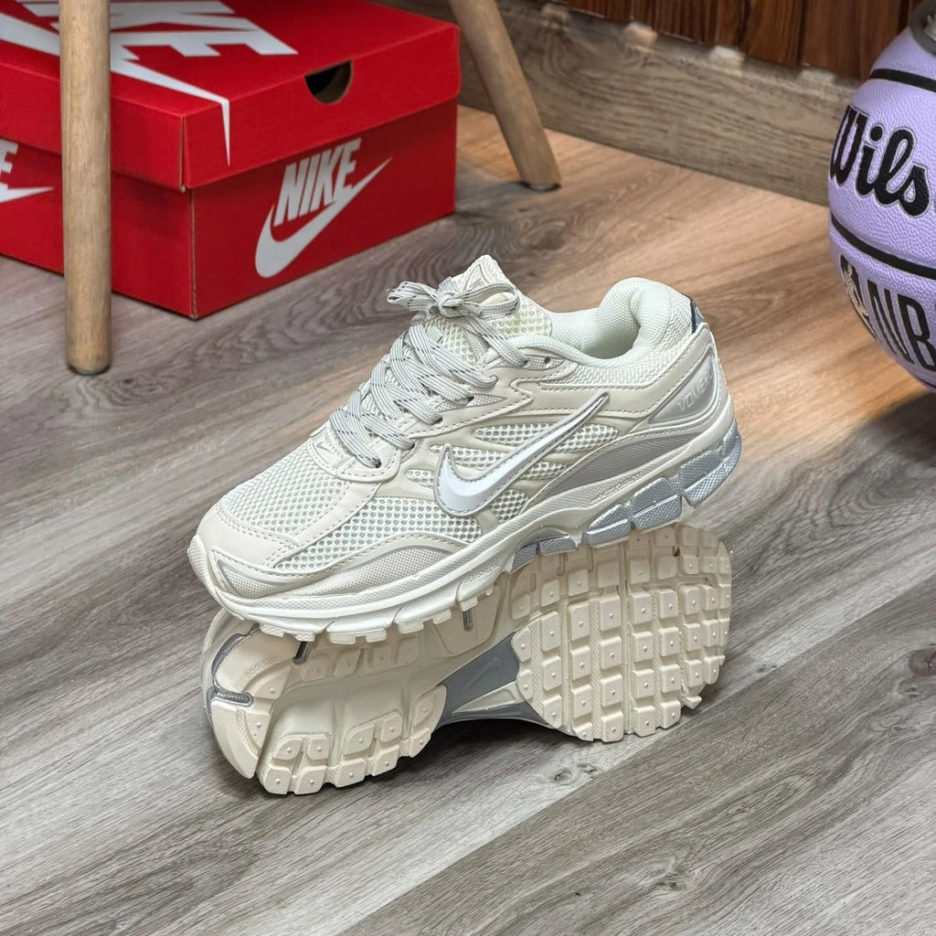 Nike Zoom Vomero 5 – Tenis Mujer
