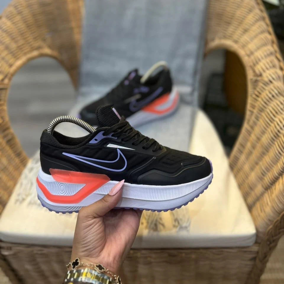 Nike ZoomX Invincible V2 – Tenis Mujer