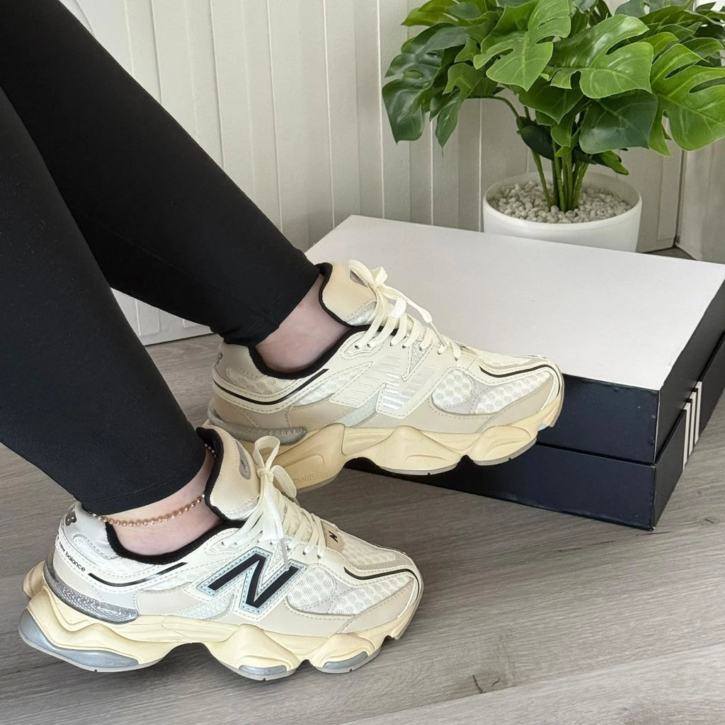 New Balance 9060 Mujer Blanco Plata Iridiscente Dad Shoe Chunky Retro – JH Sport Colombia