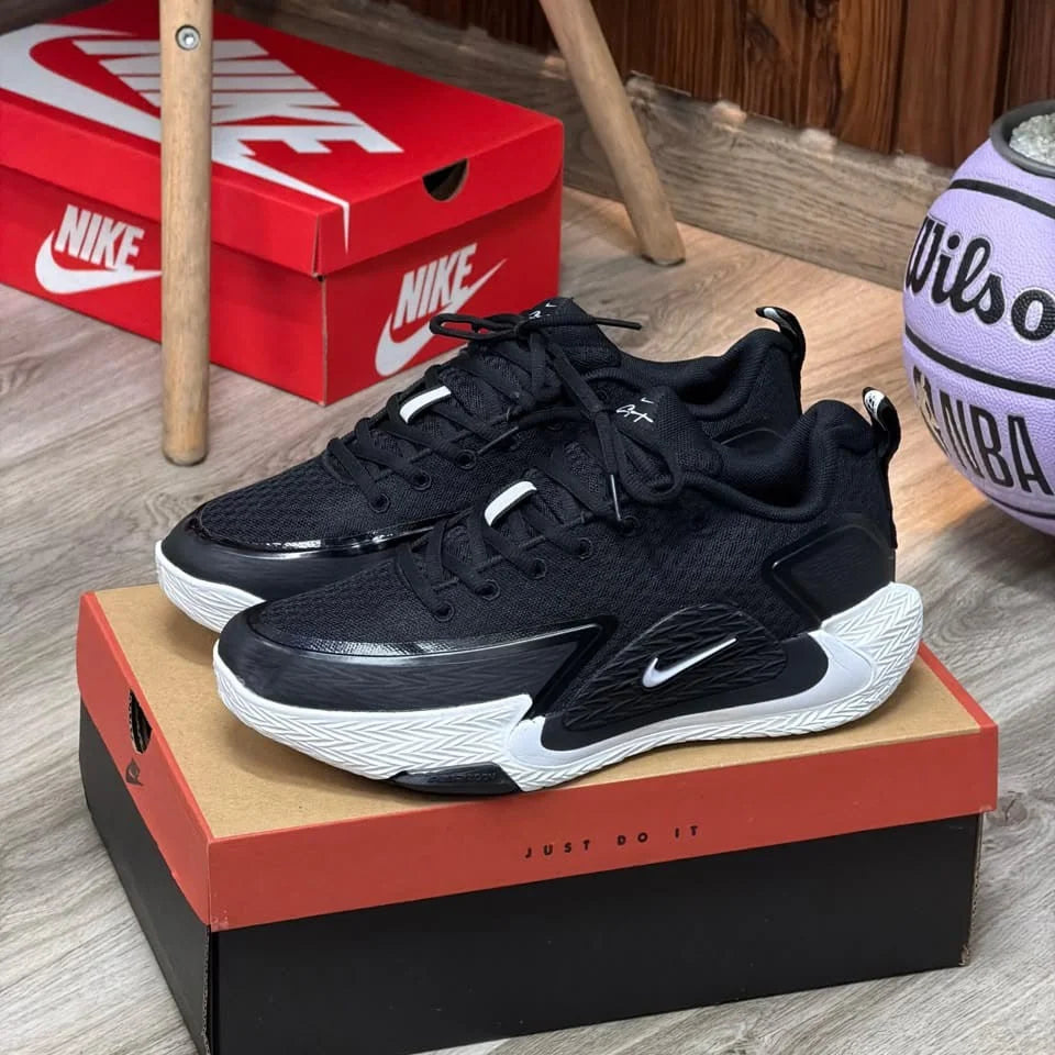 Nike Giannis Immortality hombre colorway negro con suela blanca en zigzag, calidad triple A
