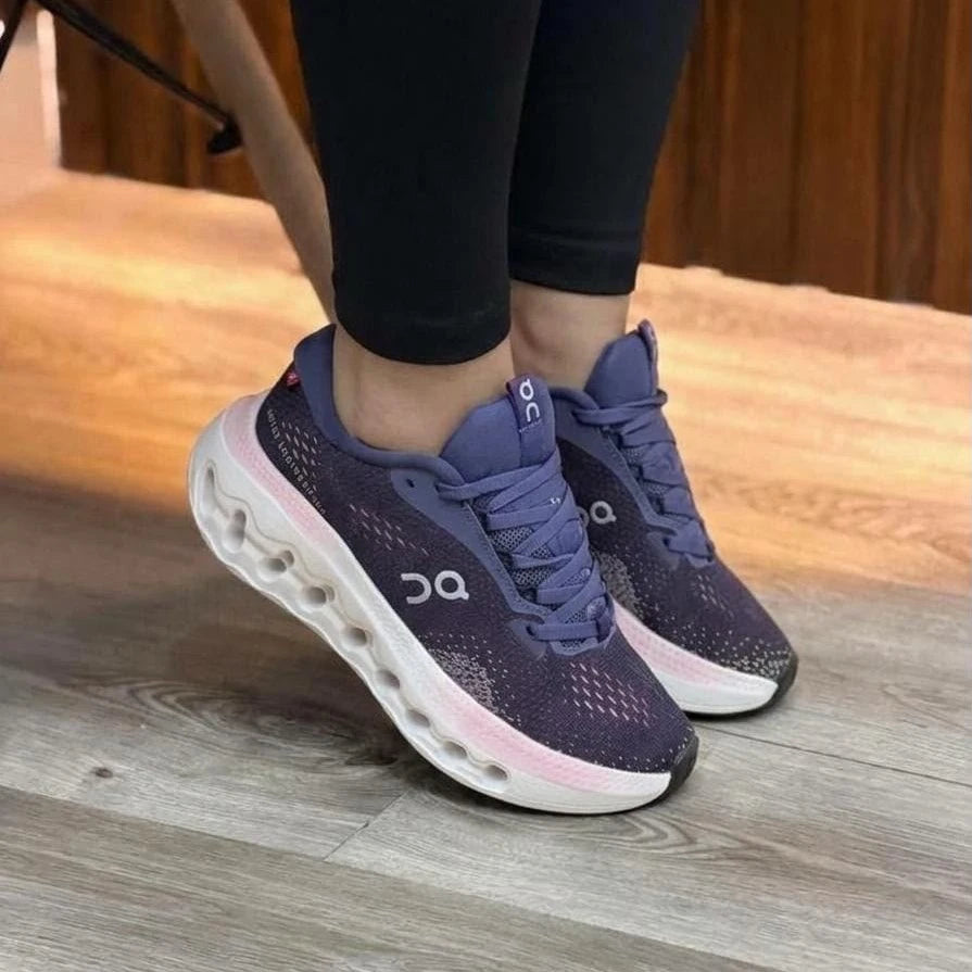 On Cloudsurfer Max – Tenis Mujer