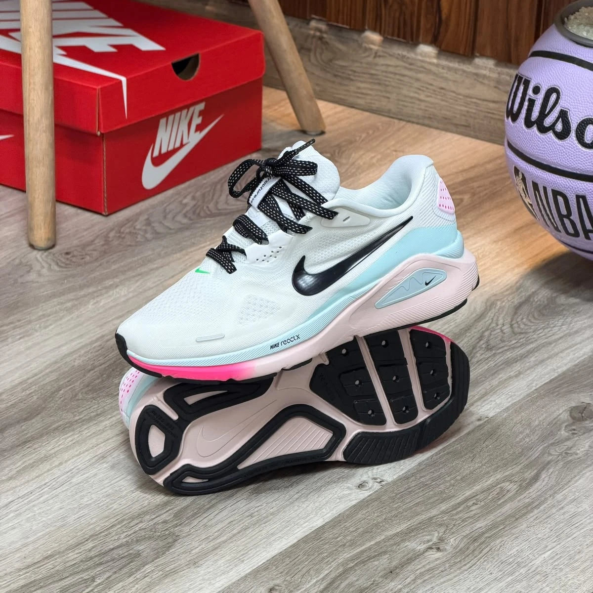 Nike Structure 26 – Tenis Mujer